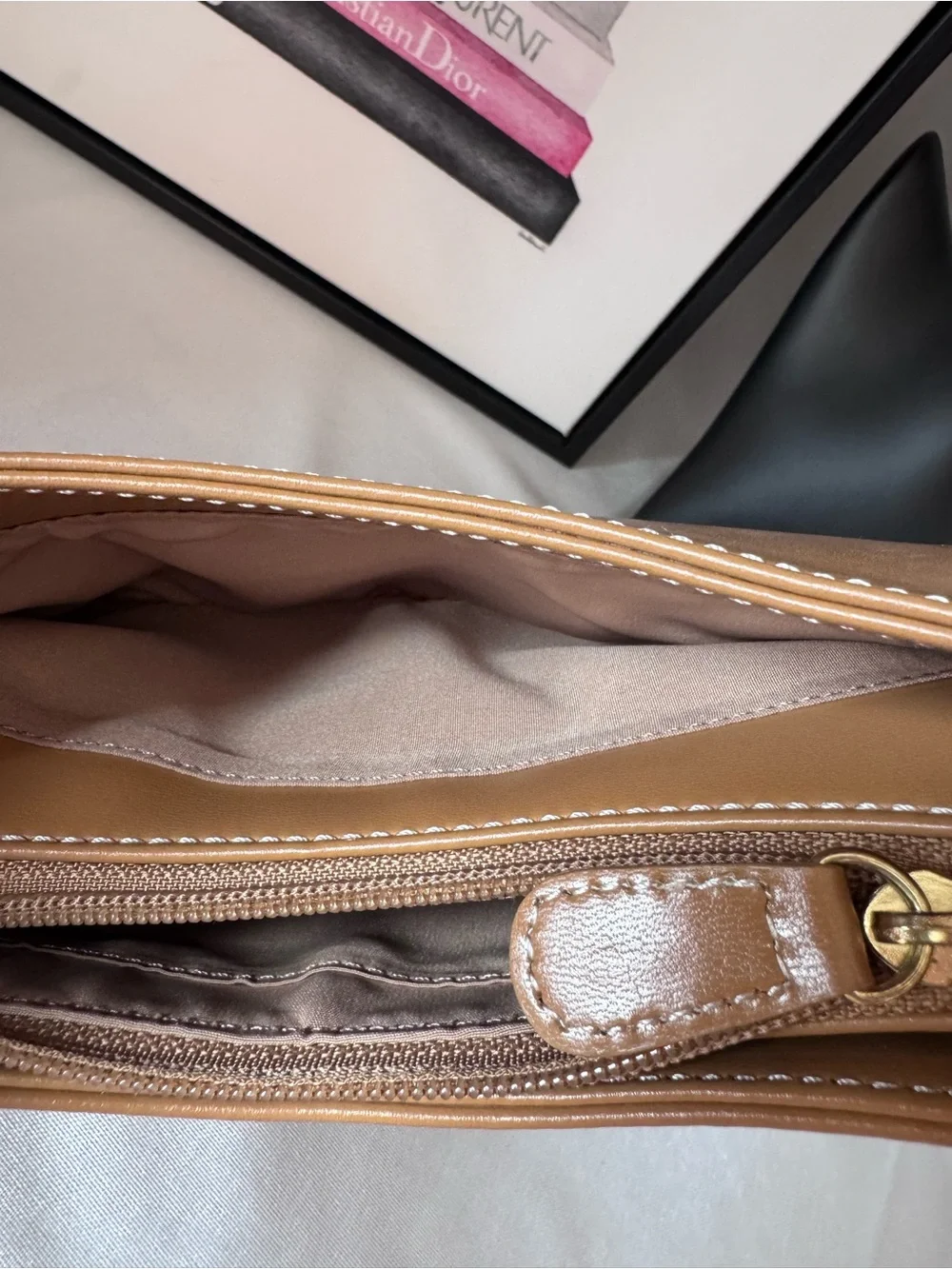 Liz Claiborne Camel Shoulder Bag - Picture 7 of 11